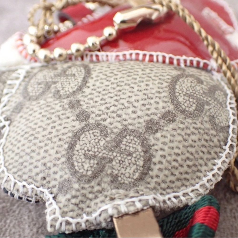 ✨🛍️ Gucci GG Guccioli Chihuahua Bag Charm Key Ring - Picture 3 of 5